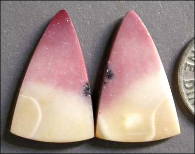 MOOKAITE JASPER MATCHED DESIGNER CABS (Australia) –  T.W. 13+ ct.